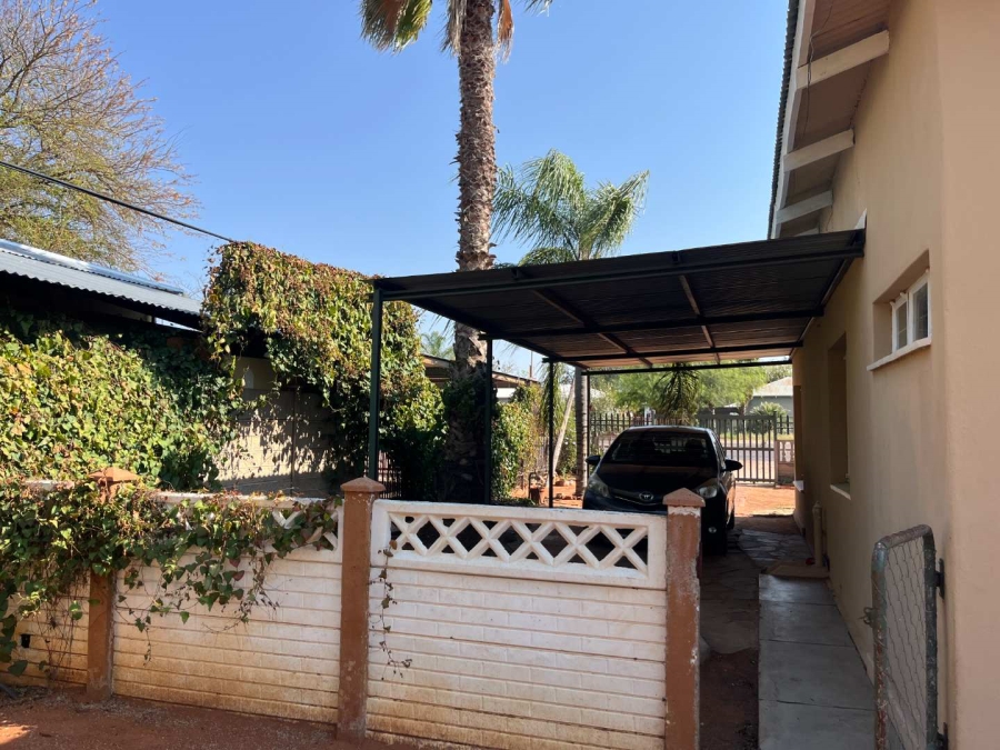 3 Bedroom Property for Sale in Die Rand Northern Cape